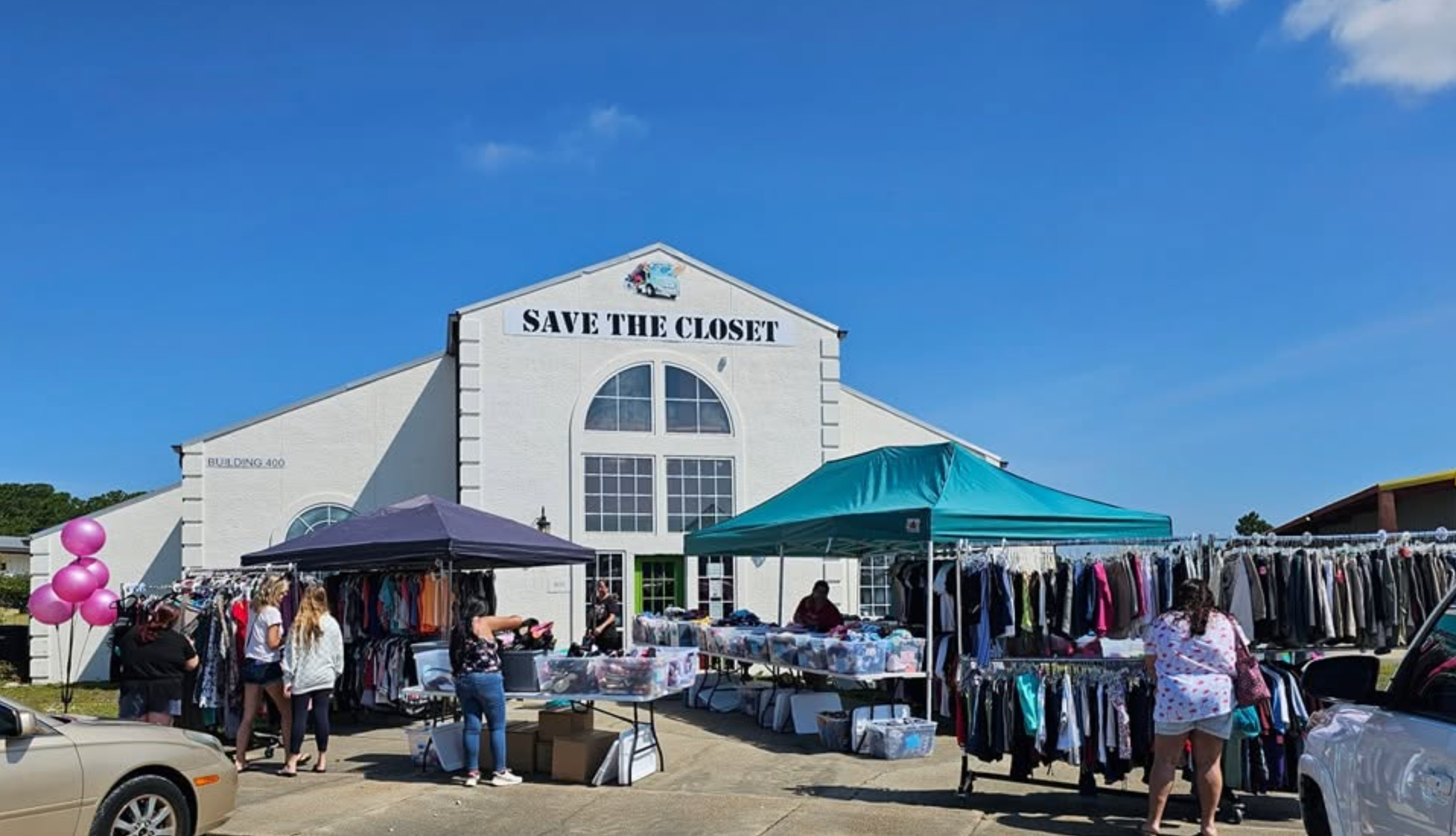 Save The Closet giveaway event